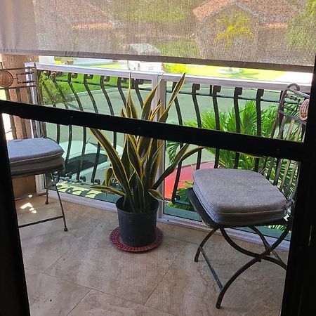 The Palms- Caribbean Estates -10 Minutes From The Beach- Gated Community Портмор Екстериор снимка