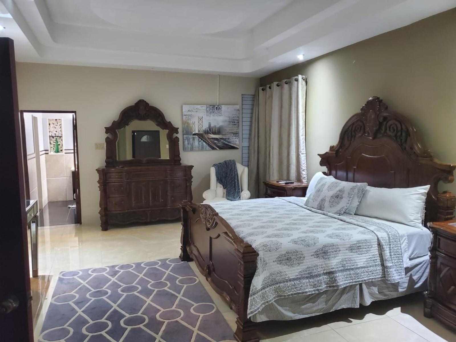 The Palms- Caribbean Estates -10 Minutes From The Beach- Gated Community Портмор Екстериор снимка
